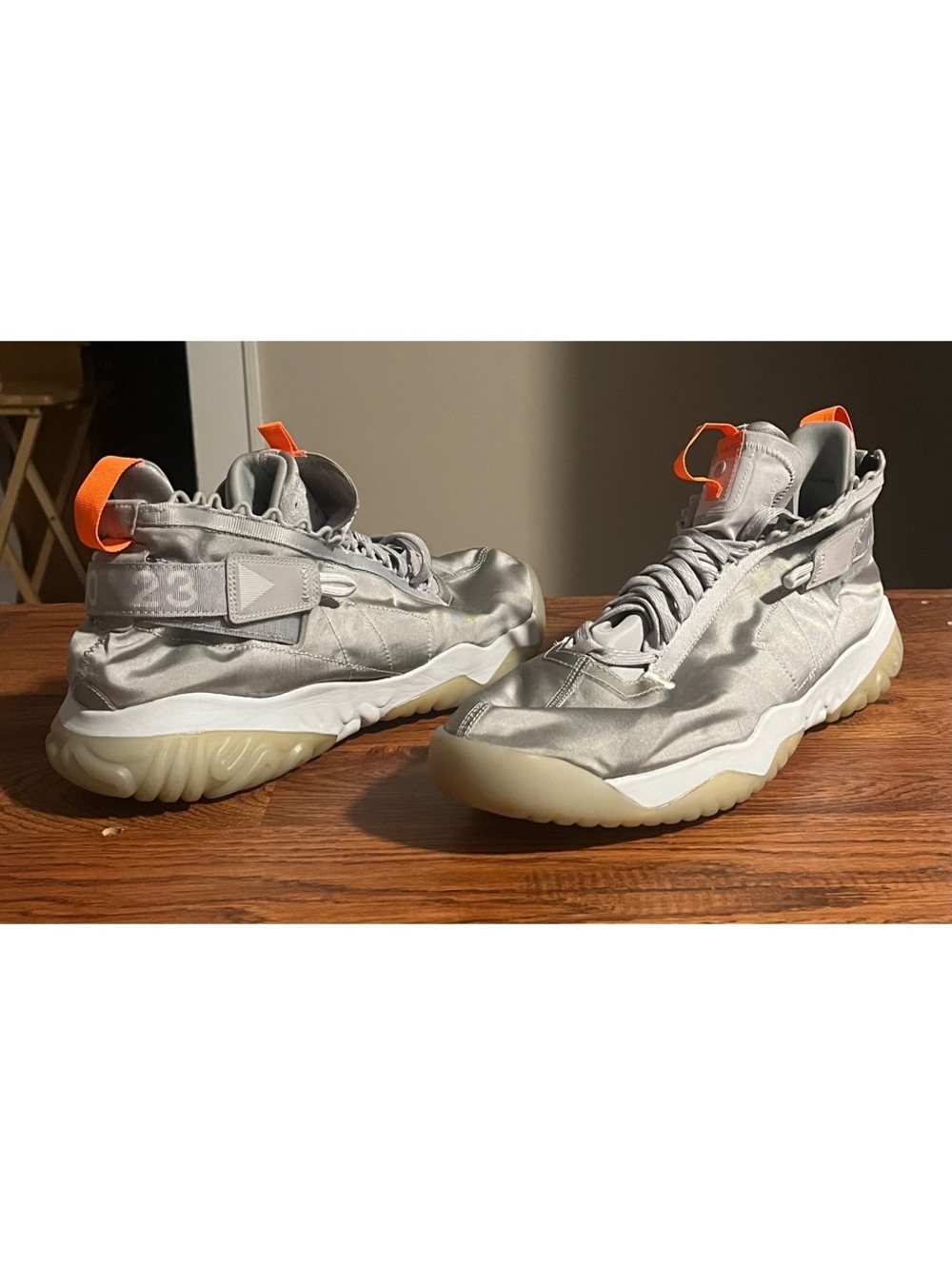 Jordan Proto React Wolf Grey Total Orange Size 16